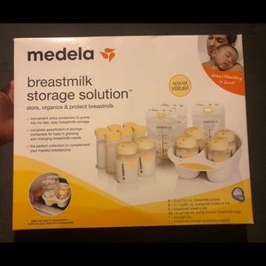 SOLD Medela Breastmilk Storage